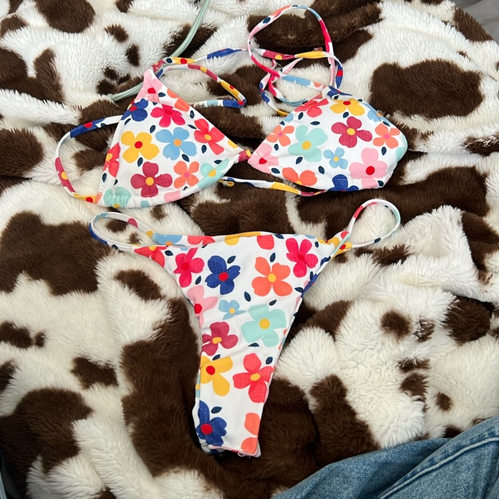 Bikini size small OBO